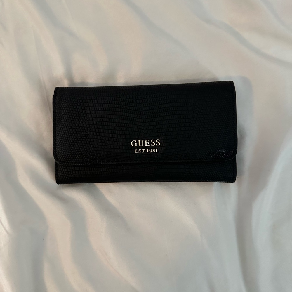 Guess Wallet